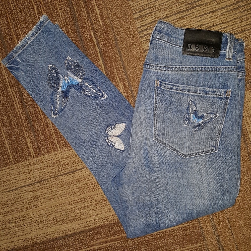DKNY Vintage Butterfly Embroidered BOHO Jeans 28